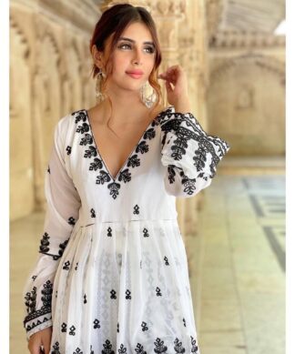 LC 1031 PRESENTING NEW TOP-SHARARA SET