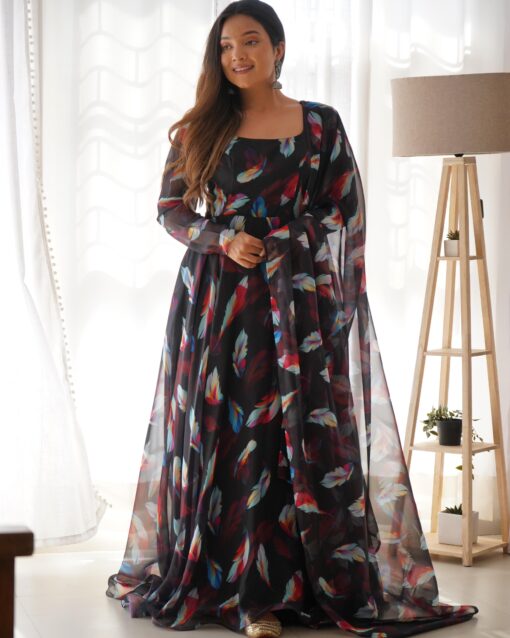 Digital Printed Organza Silk Padded Suit