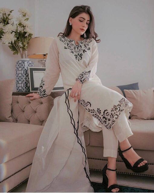 Faux Georgette Thread Embroidered Suit